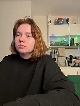 Snapshot of soft_focus chatting on 6, 4, 2026 soft focus online show from 6, 4, 2026