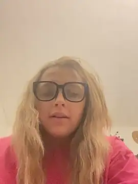 Snapshot of imkhloe chatting on 28, 2, 2026 imkhloe online show from 28, 2, 2026