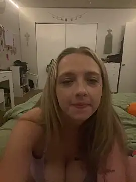 Snapshot of imkhloe chatting on 11, 5, 2026 imkhloe online show from 11, 5, 2026