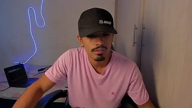 jossi12345j online show from 21, 3, 2026