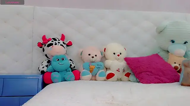 Snapshot of catriona_queen16 chatting on 10, 5, 2026 catriona queen16 online show from 10, 5, 2026