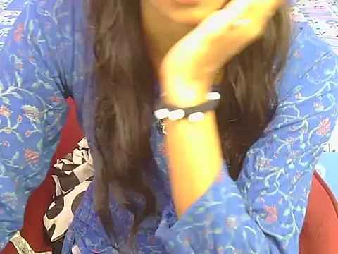 Snapshot of yours-isha chatting on 5, 6, 2026 yours-isha online show from 5, 6, 2026