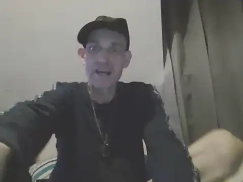 DOUBLETROUBLE7773 online show from 6, 4, 2026