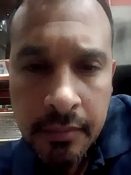 Ezehombre online show from 13, 3, 2026