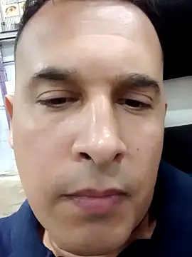 Ezehombre online show from 30, 3, 2026