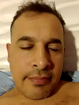 Ezehombre online show from 23, 4, 2026