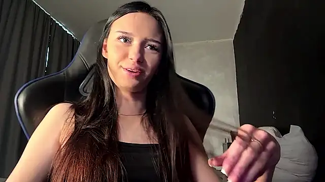 Snapshot of MoranaNoir chatting on 3, 3, 2026 MoranaNoir online show from 3, 3, 2026