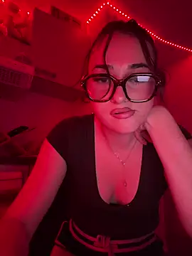 Snapshot of Claraaaaa06 chatting on 5, 4, 2026 Claraaaaa06 online show from 5, 4, 2026