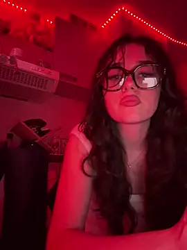 Snapshot of Claraaaaa06 chatting on 13, 4, 2026 Claraaaaa06 online show from 13, 4, 2026