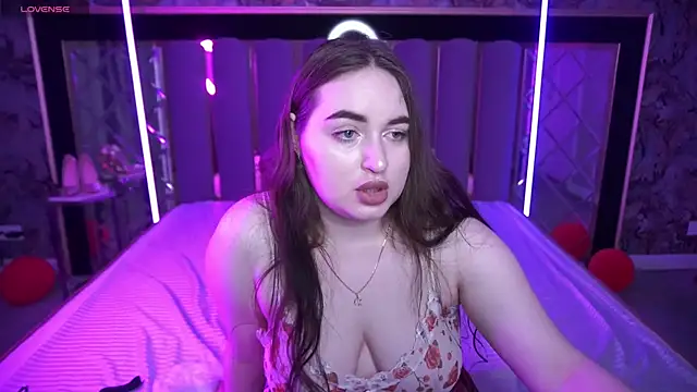 Snapshot of RapunzelAngel chatting on 27, 3, 2026 RapunzelAngel online show from 27, 3, 2026