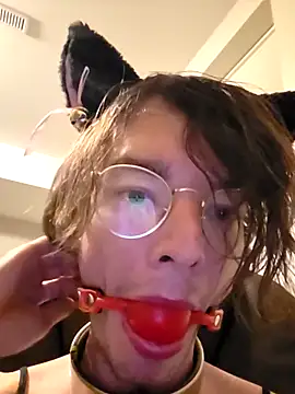 KinkyKittyBoy online show from 13, 5, 2026