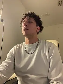 Snapshot of TitanNoir chatting on 5, 3, 2026 TitanNoir online show from 5, 3, 2026