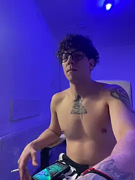 Snapshot of TitanNoir chatting on 12, 3, 2026 TitanNoir online show from 12, 3, 2026