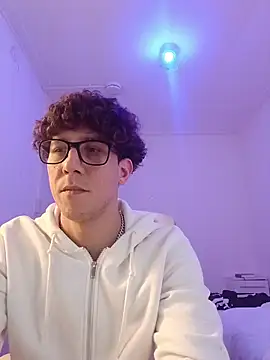 Snapshot of TitanNoir chatting on 14, 3, 2026 TitanNoir online show from 14, 3, 2026