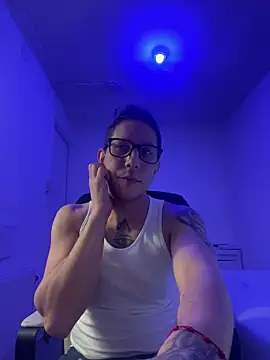 Snapshot of TitanNoir chatting on 15, 3, 2026 TitanNoir online show from 15, 3, 2026