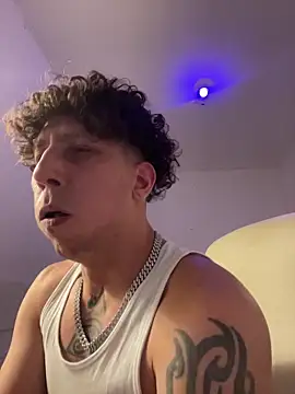 Snapshot of TitanNoir chatting on 26, 3, 2026 TitanNoir online show from 26, 3, 2026