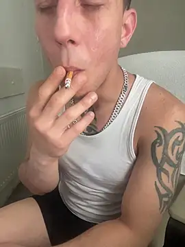 Snapshot of TitanNoir chatting on 4, 4, 2026 TitanNoir online show from 4, 4, 2026