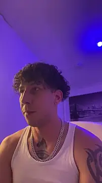 Snapshot of TitanNoir chatting on 8, 4, 2026 TitanNoir online show from 8, 4, 2026