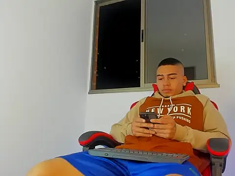 Snapshot of Mnell28 chatting on 2, 3, 2026 Mnell28 online show from 2, 3, 2026