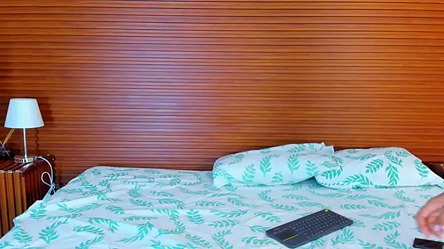 peakk twiinns online show from 10, 4, 2026