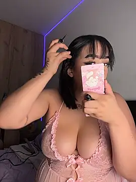 Snapshot of Encore_Angel chatting on 22, 4, 2026 Encore Angel online show from 22, 4, 2026