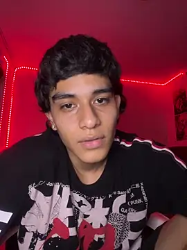 IronLatino online show from 2, 3, 2026