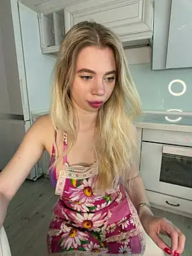 BellaSuns online show from 10, 5, 2026