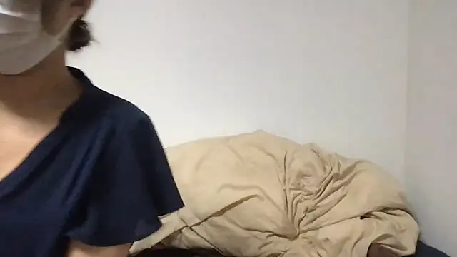 aiharu-n online show from 2, 4, 2026