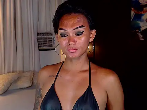 xXLustFullTransXx online show from 30, 4, 2026