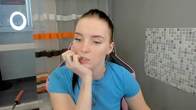 Mary Blu online show from 22, 2, 2025