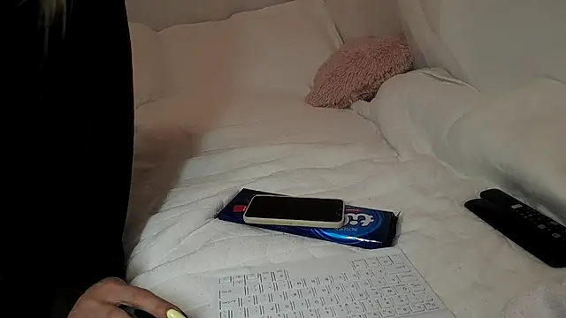 HiddenPearl online show from 15, 4, 2026