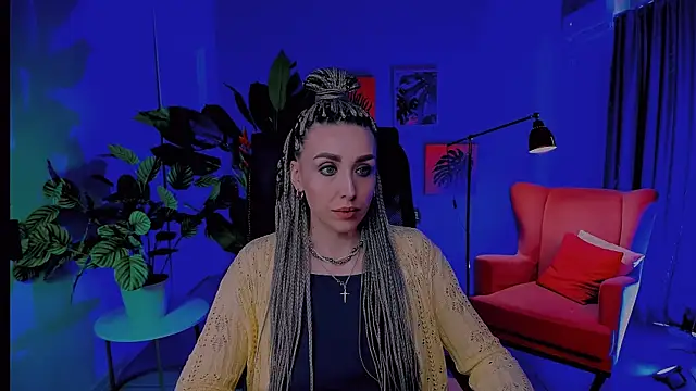 Snapshot of MonicaRiley chatting on 19, 4, 2026 MonicaRiley online show from 19, 4, 2026
