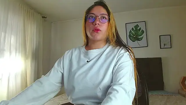 Snapshot of samanthachop chatting on 15, 7, 2026 samanthachop online show from 15, 7, 2026