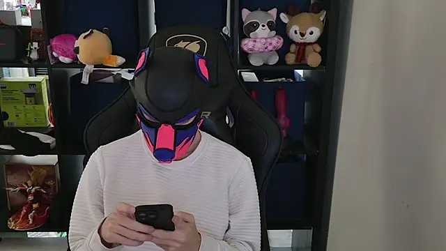 Snapshot of MellPUP chatting on 9, 4, 2026 MellPUP online show from 9, 4, 2026