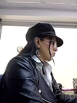 jaade doll online show from 4, 3, 2026