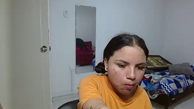 kimmyfuckass online show from 16, 7, 2026