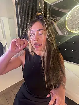 ManuelaVeeleez online show from 31, 5, 2026