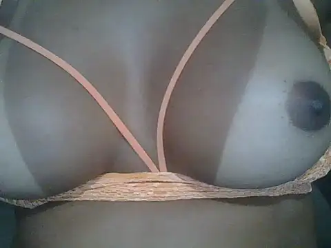 Snapshot of dorinhadorabr chatting on 30, 3, 2026 dorinhadorabr online show from 30, 3, 2026