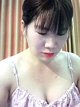 Bondgirl 9 online show from 12, 5, 2026