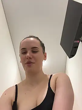 pinkpeachx online show from 9, 5, 2026
