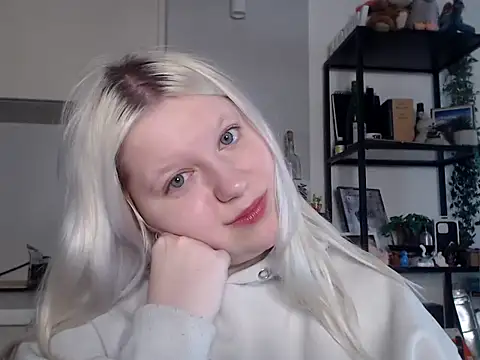 Snapshot of LenaSecret19 chatting on 12, 5, 2026 LenaSecret19 online show from 12, 5, 2026