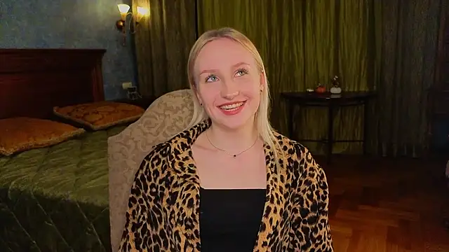 CatarinaGulla online show from 9, 3, 2026