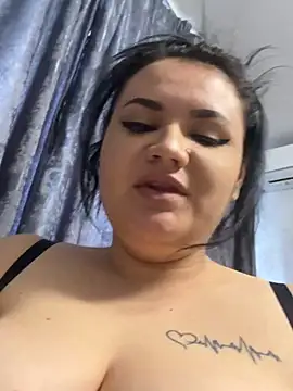 julietalovee online show from 17, 3, 2026