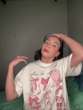 Nicole Cute04 online show from 5, 4, 2026