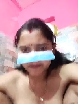 Sexy Sonniyaa online show from 5, 4, 2026