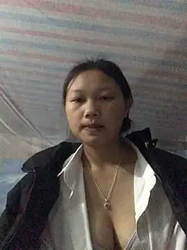 Snapshot of TieuVy99 chatting on 8, 3, 2026 TieuVy99 online show from 8, 3, 2026