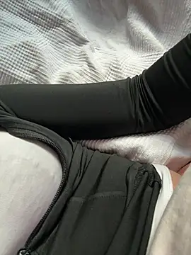 Snapshot of lena-smile683 chatting on 14, 4, 2026 lena-smile683 online show from 14, 4, 2026