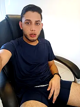 Snapshot of Billie_x33 chatting on 15, 3, 2026 Billie x33 online show from 15, 3, 2026