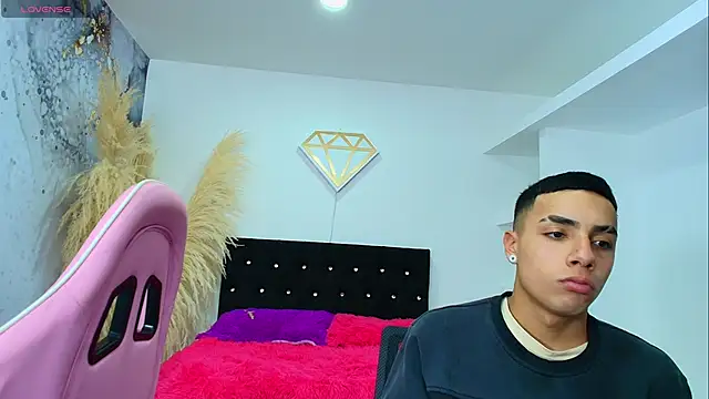 Ariatna Andy online show from 31, 3, 2026