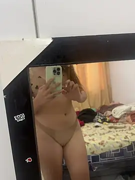 la rojita069 online show from 25, 3, 2026